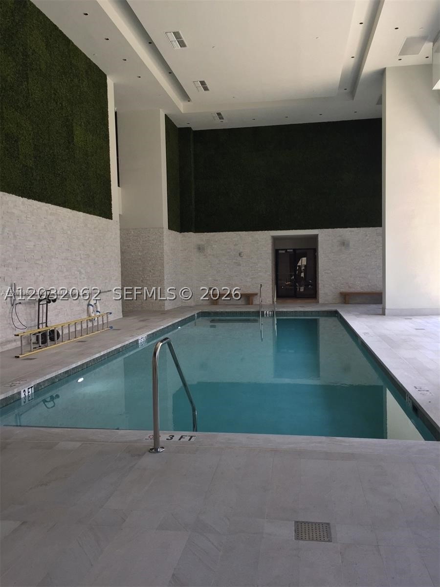 image 1010 Brickell18