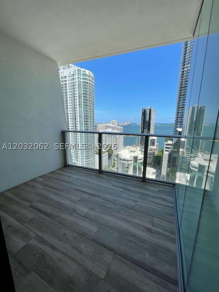 image 1010 Brickell7
