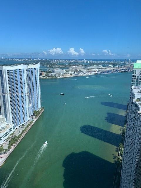 465 Brickell #4902