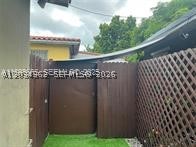 842 SW 12th Ave Miami, FL 33130