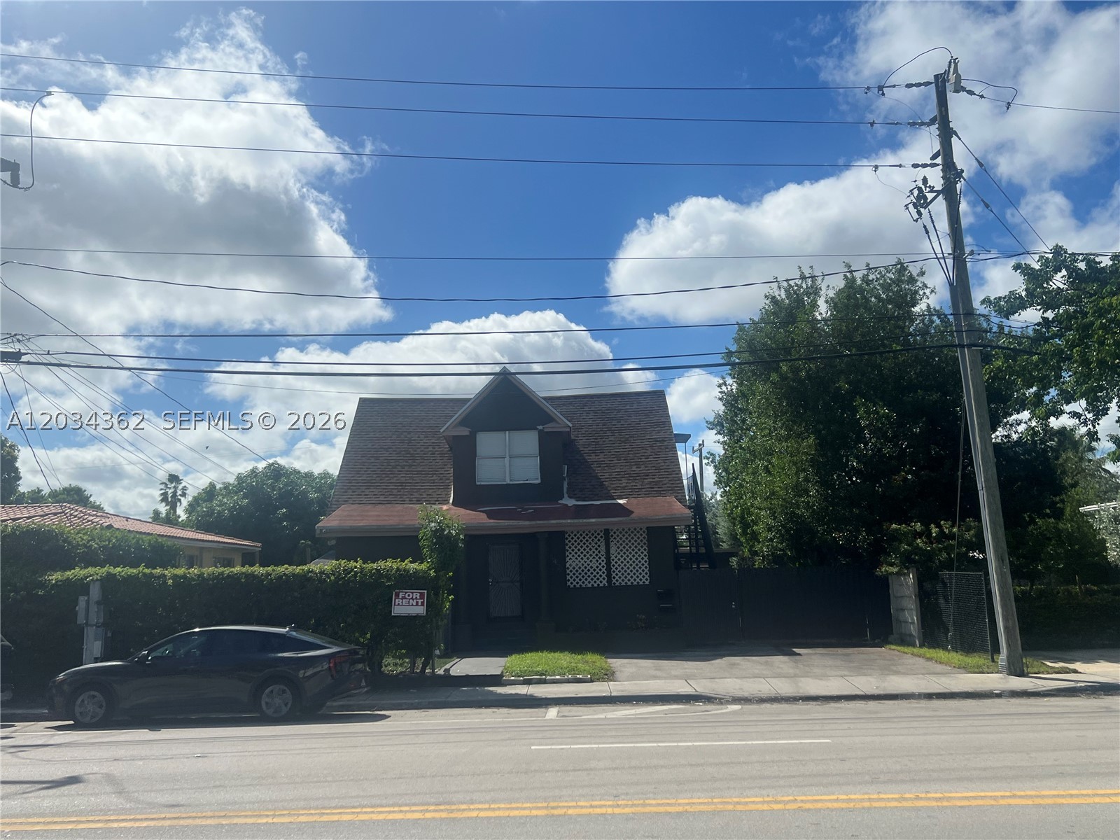 842 SW 12th Ave Miami, FL 33130