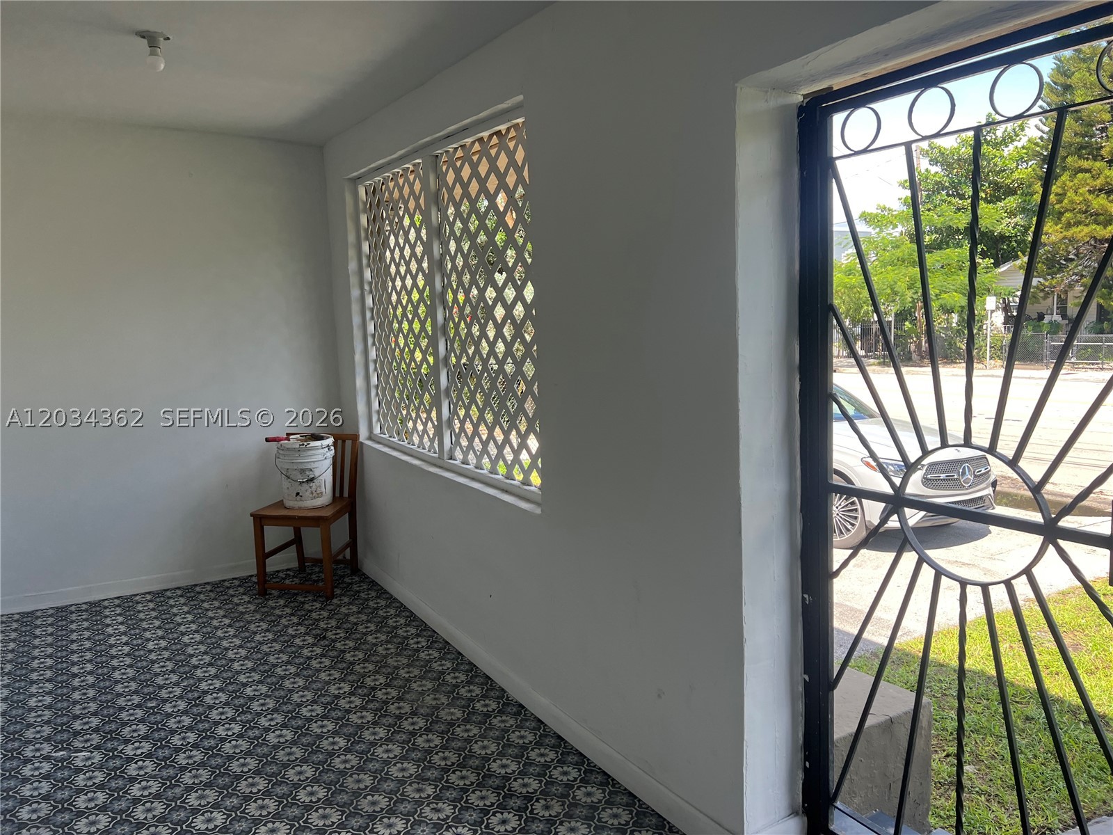 842 SW 12th Ave Miami, FL 33130