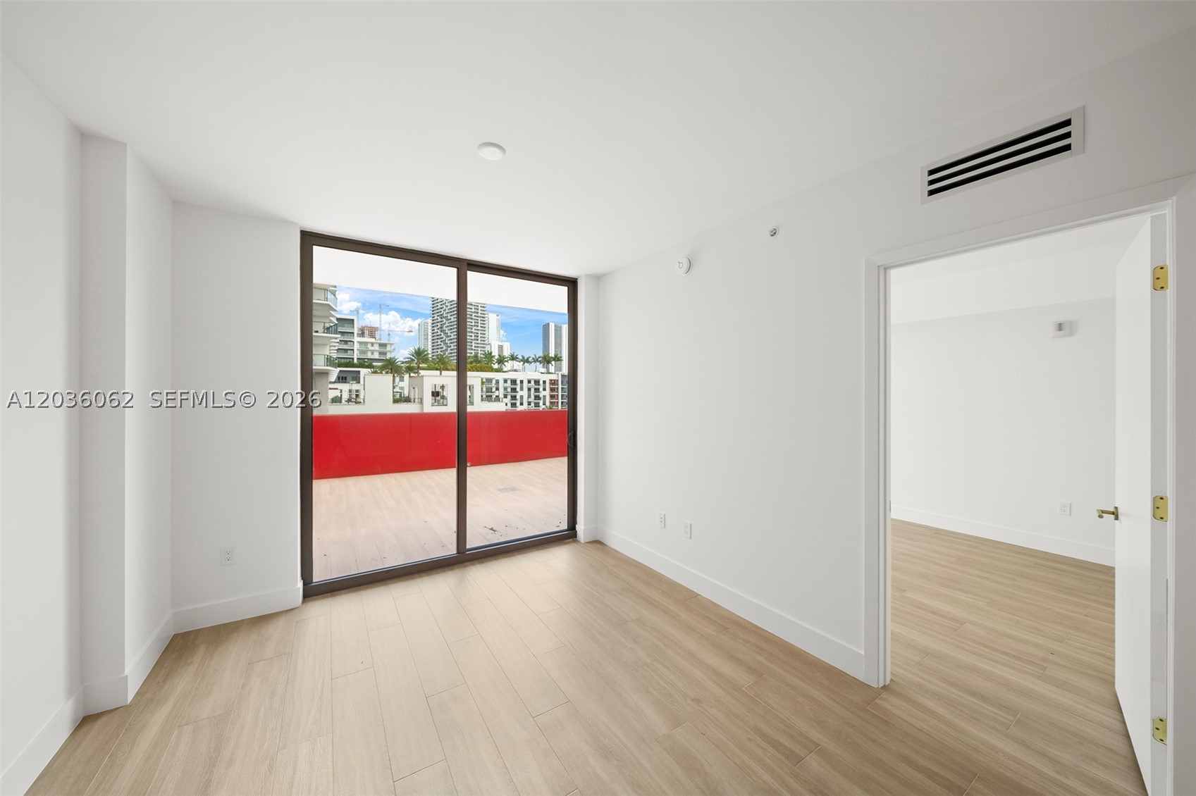 image The Standard Residences Midtown Miami8
