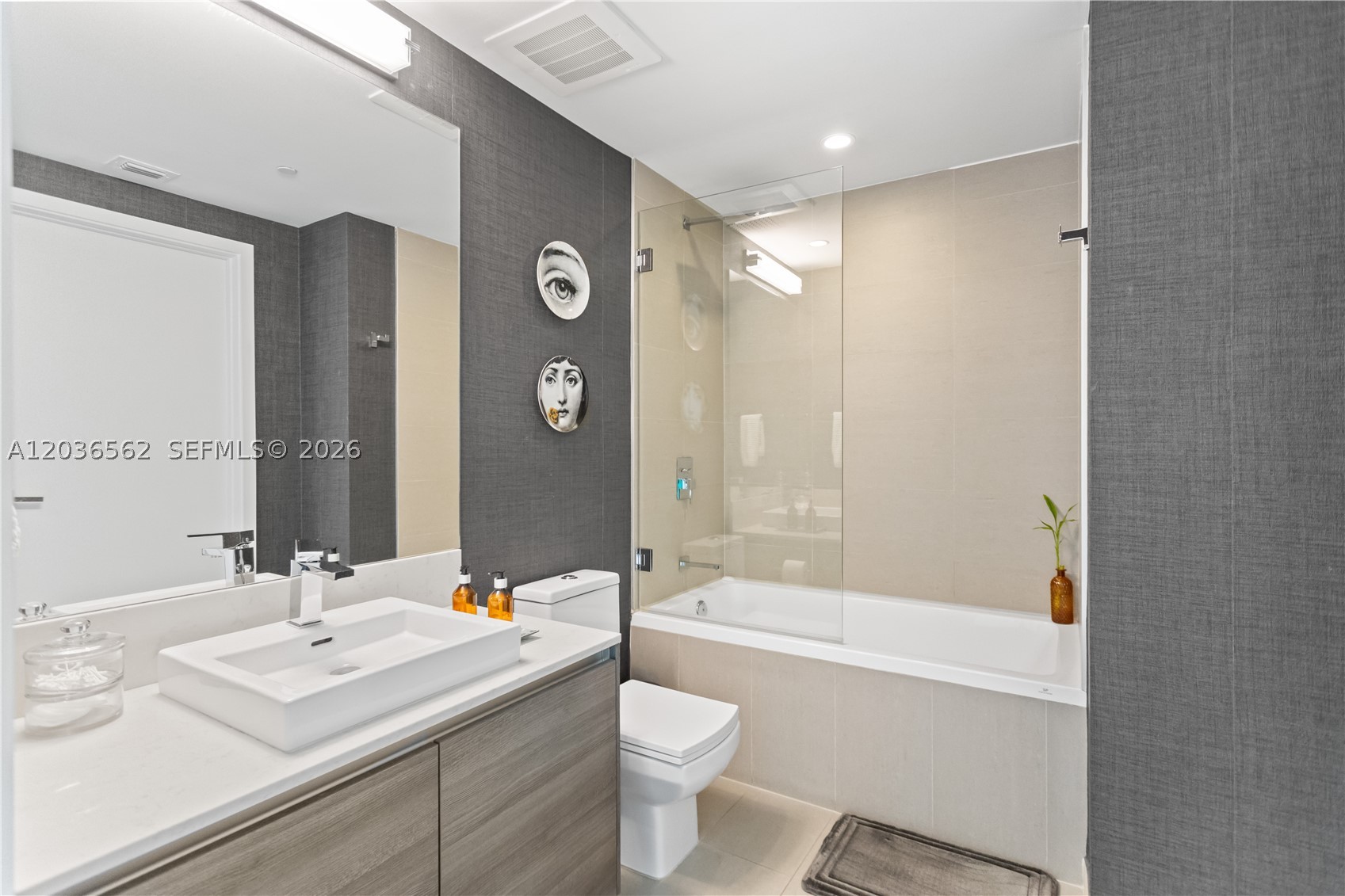image The Bond on Brickell17