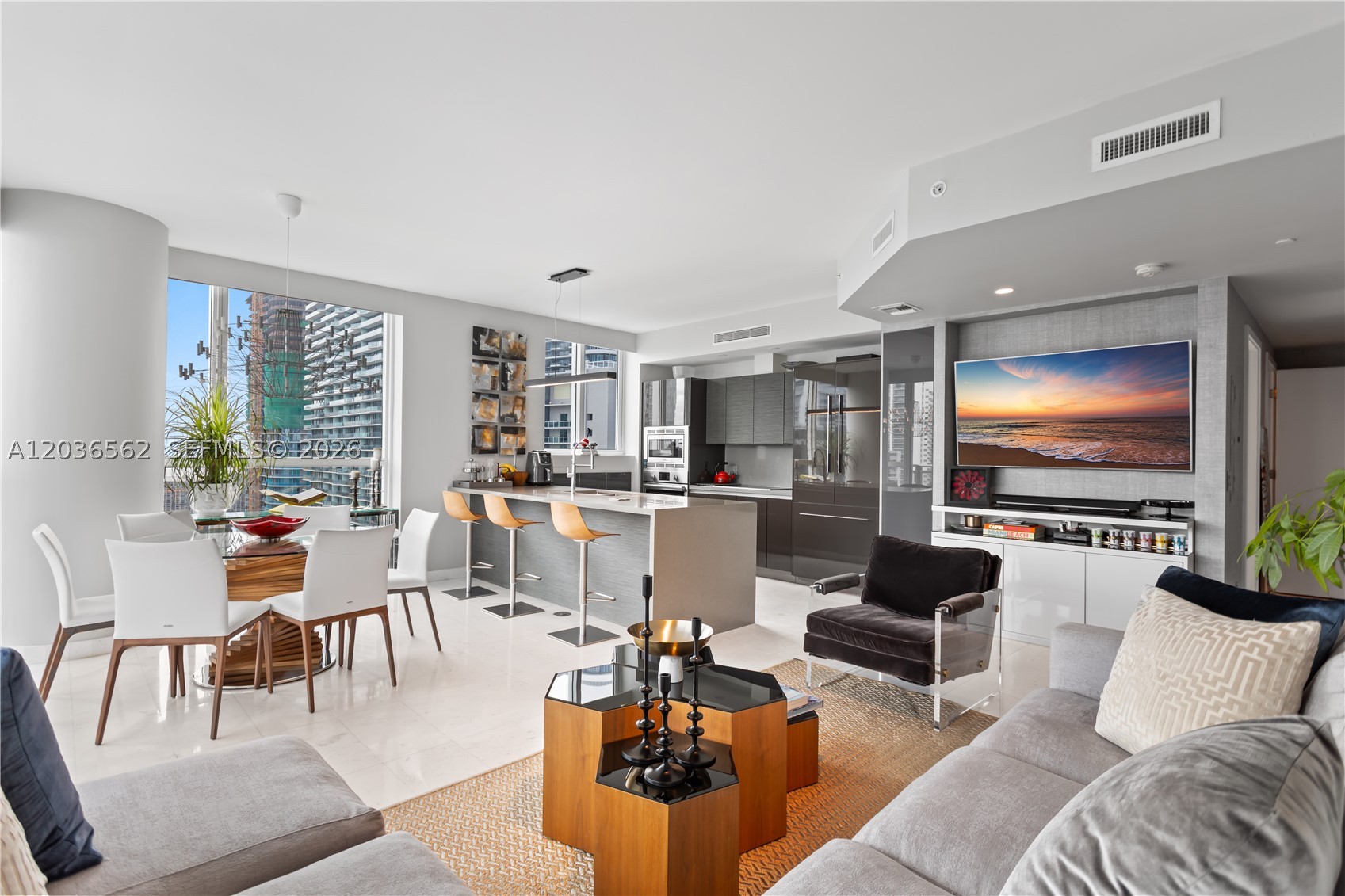 image The Bond on Brickell19
