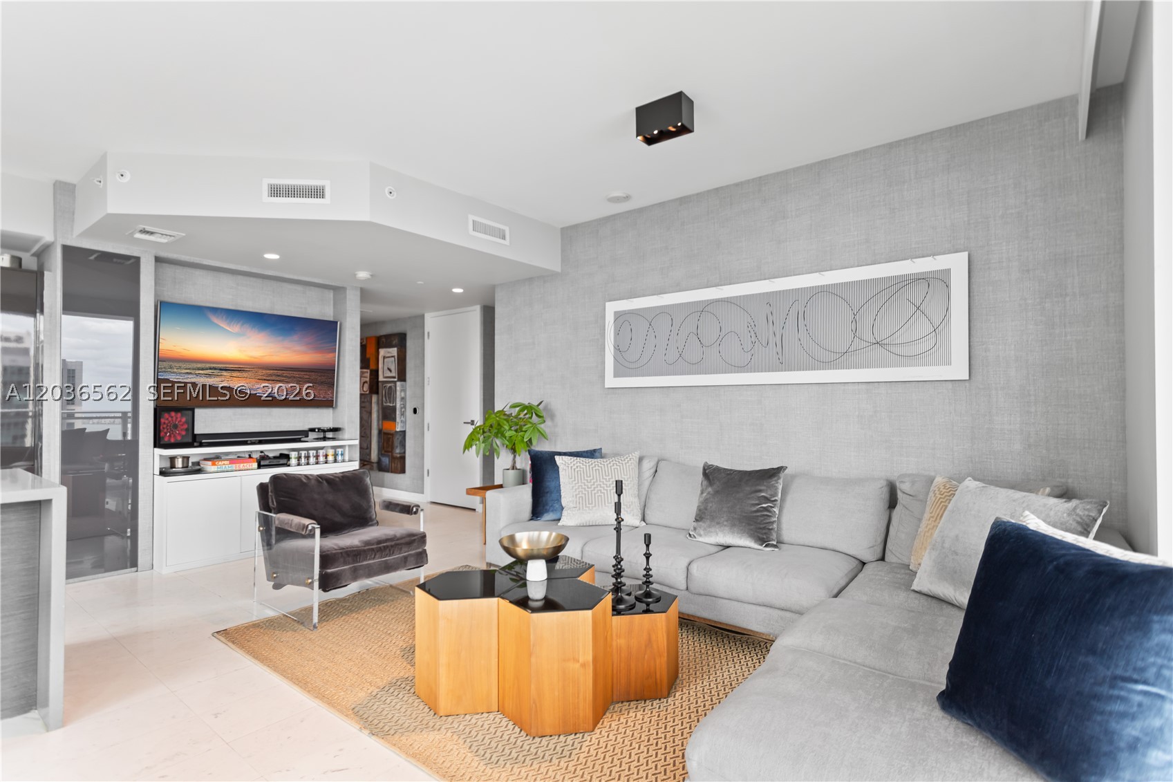 image The Bond on Brickell31