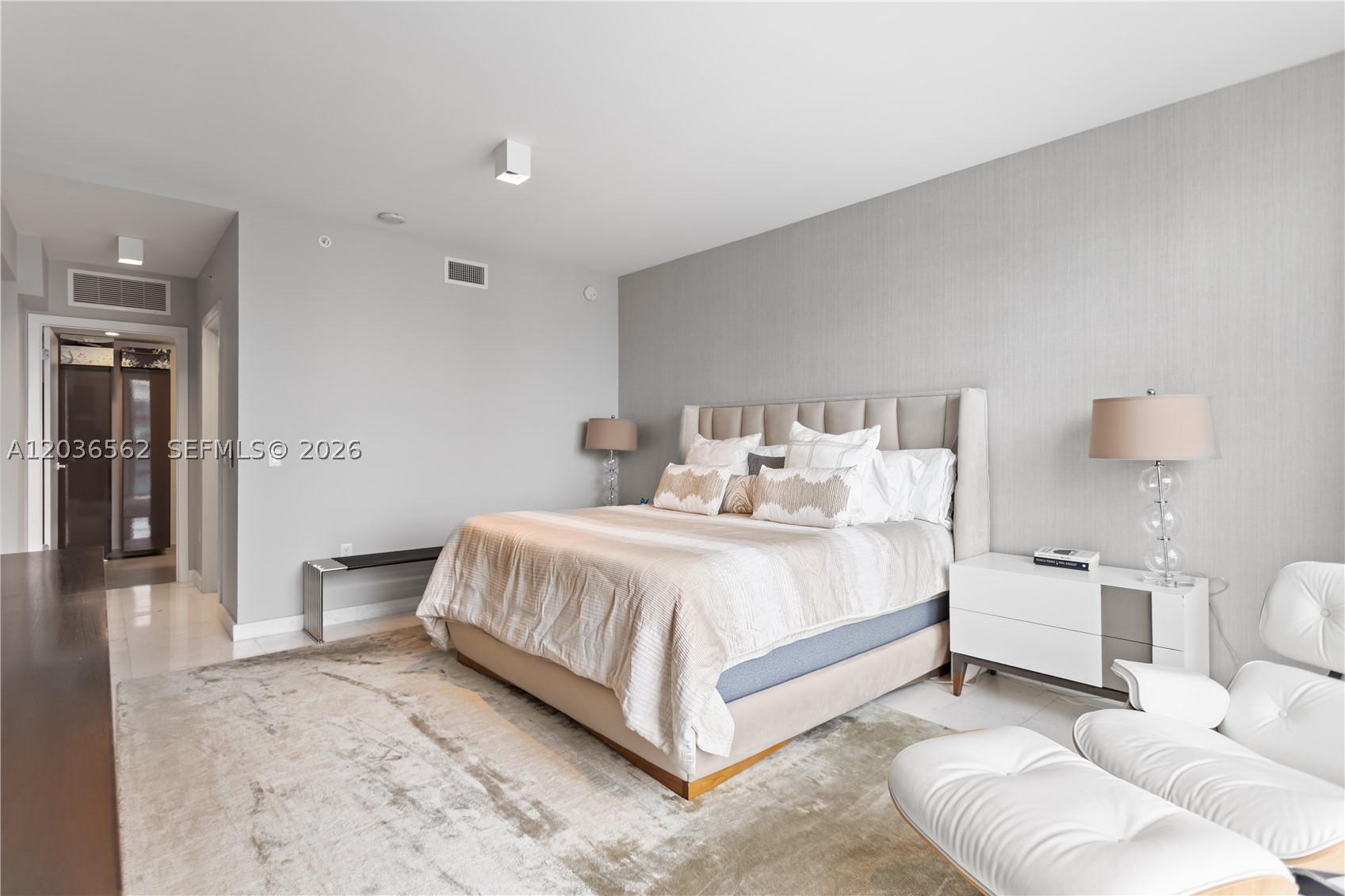 image The Bond on Brickell43