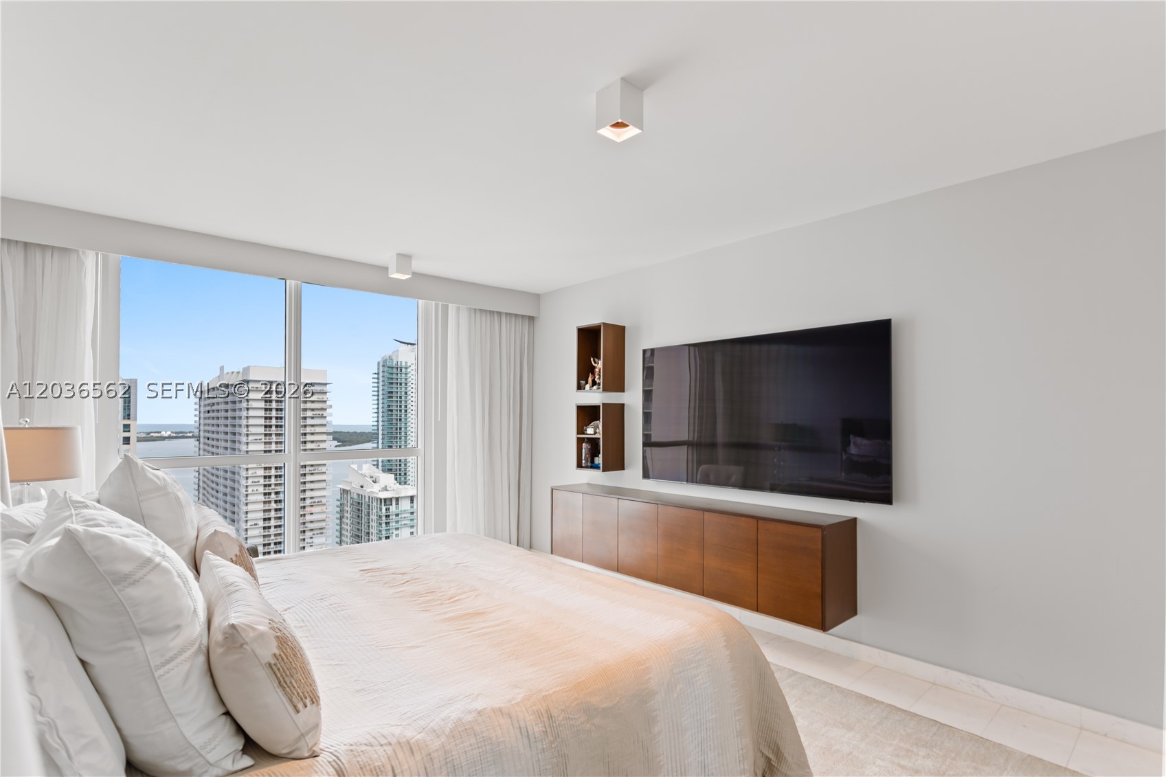 image The Bond on Brickell45
