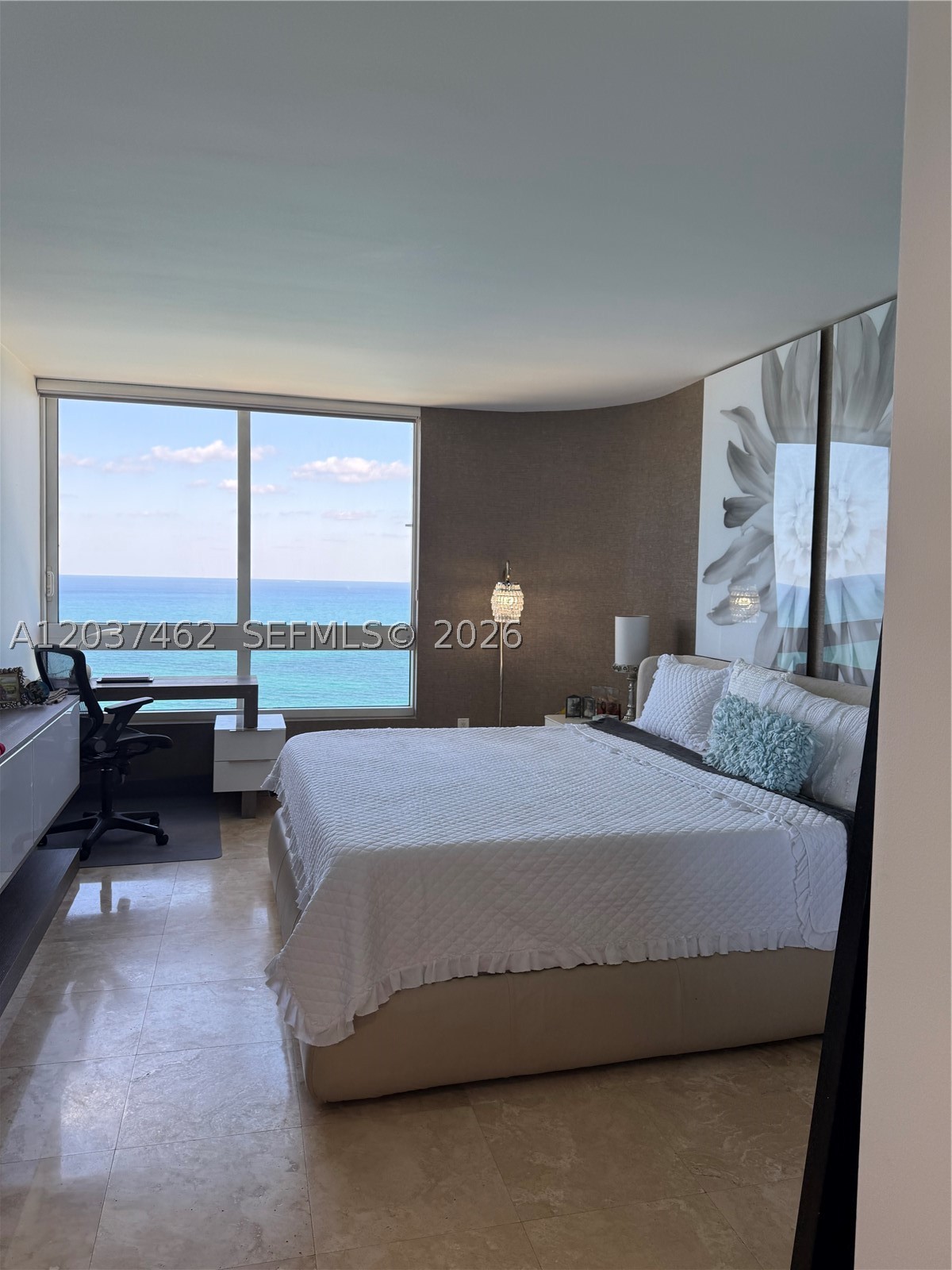 image Akoya5