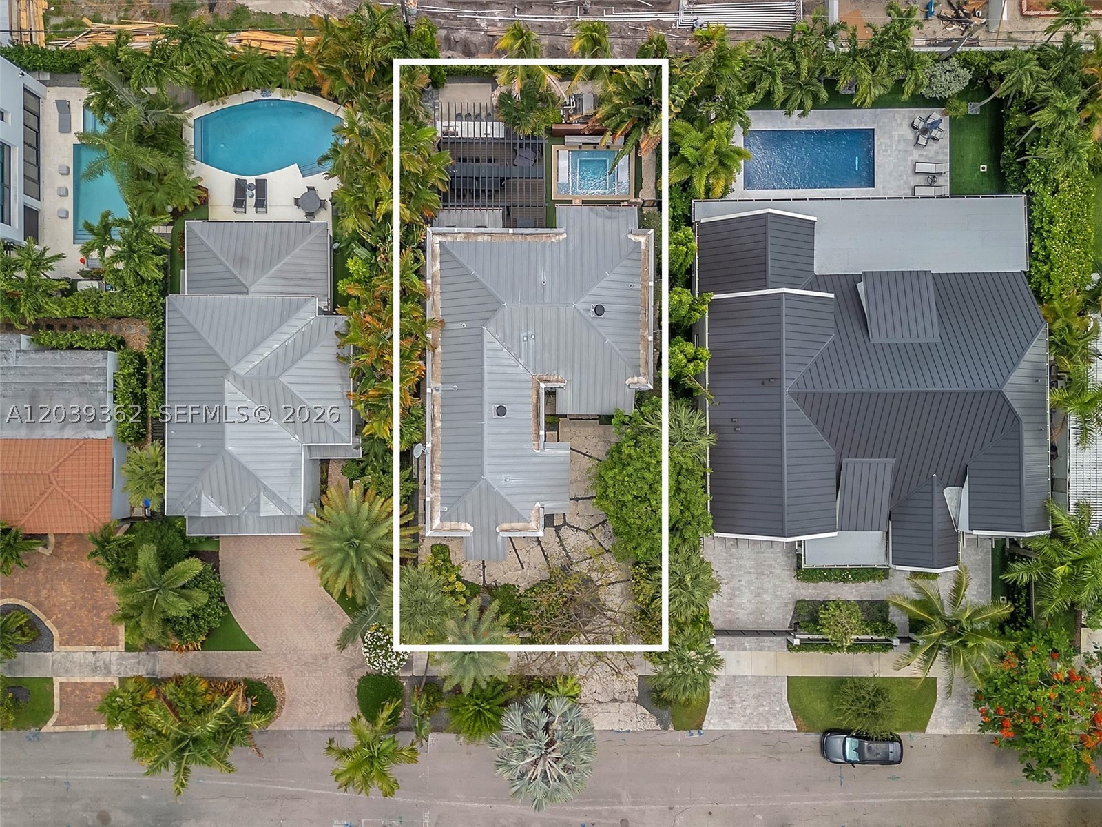 736 NE 17th Way Fort Lauderdale, FL 33304