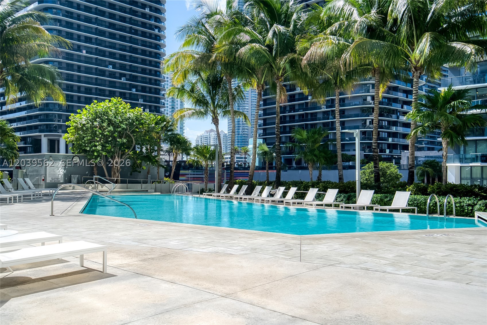 image Rise Brickell City Centre28