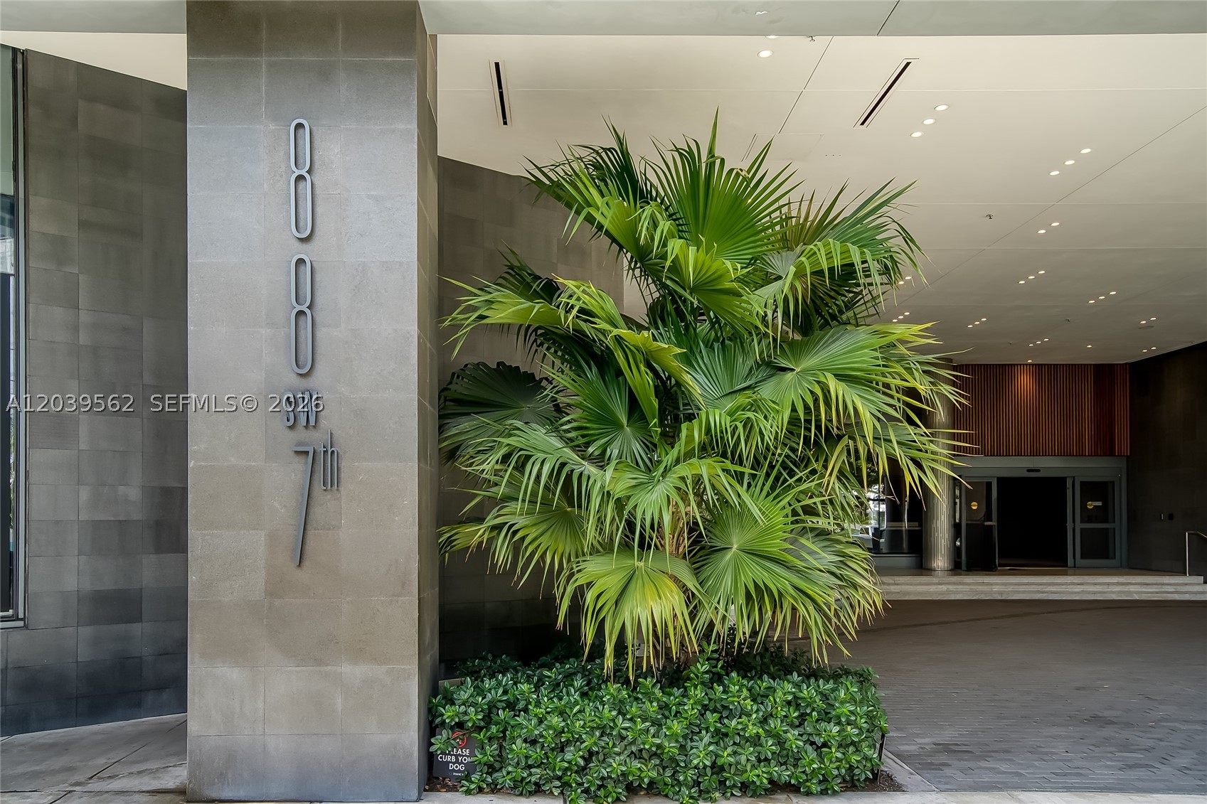 image Rise Brickell City Centre39