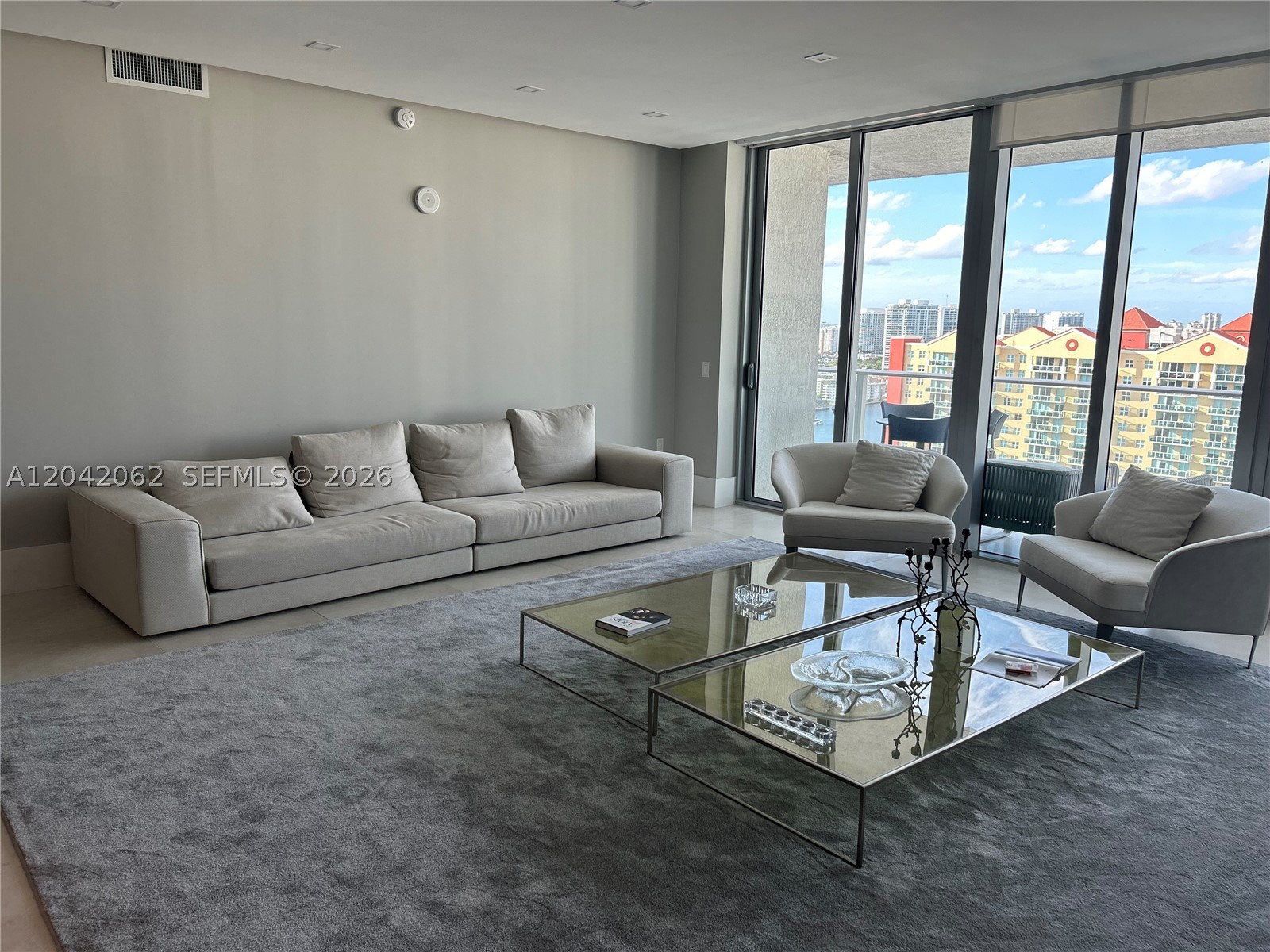 330 Sunny Isles Blvd #5-2503 Sunny Isles Beach, FL 33160