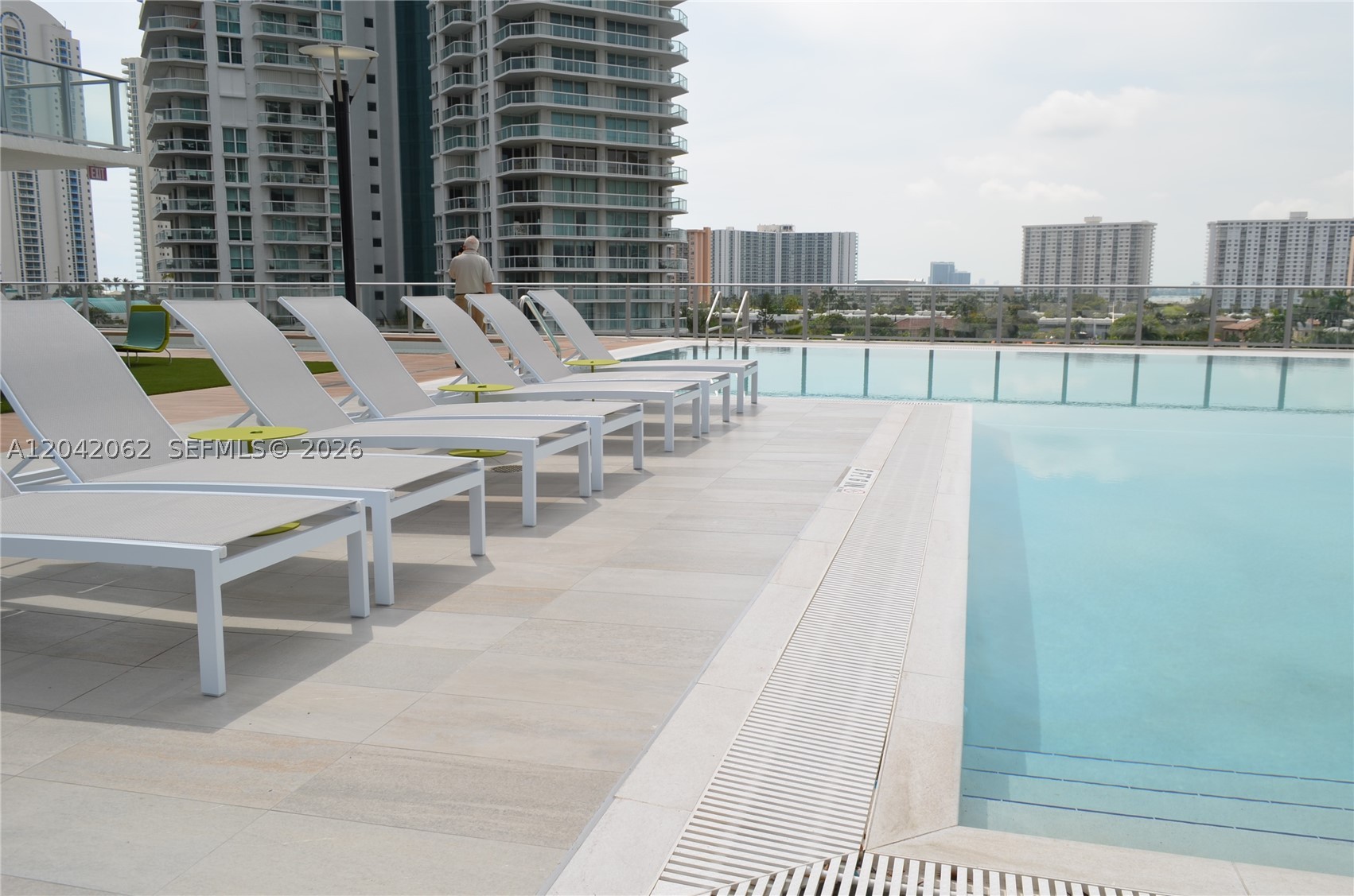 330 Sunny Isles Blvd #5-2503 Sunny Isles Beach, FL 33160