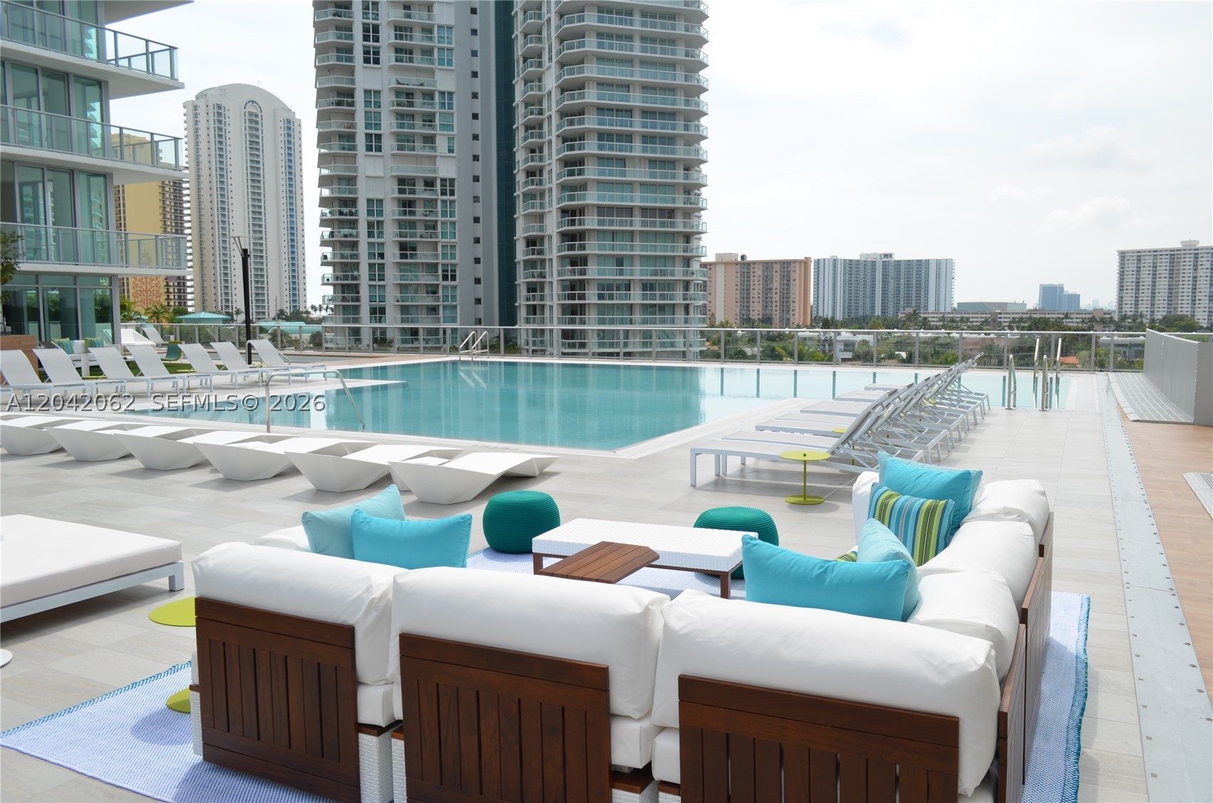 330 Sunny Isles Blvd #5-2503 Sunny Isles Beach, FL 33160