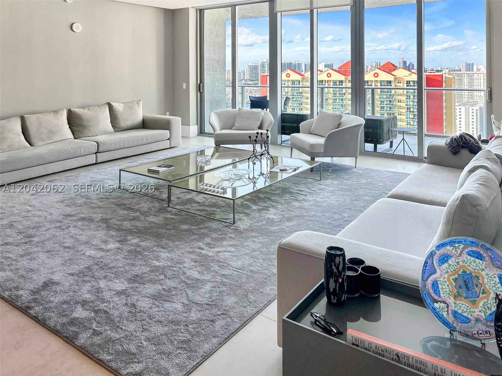 330 Sunny Isles Blvd #5-2503 Sunny Isles Beach, FL 33160