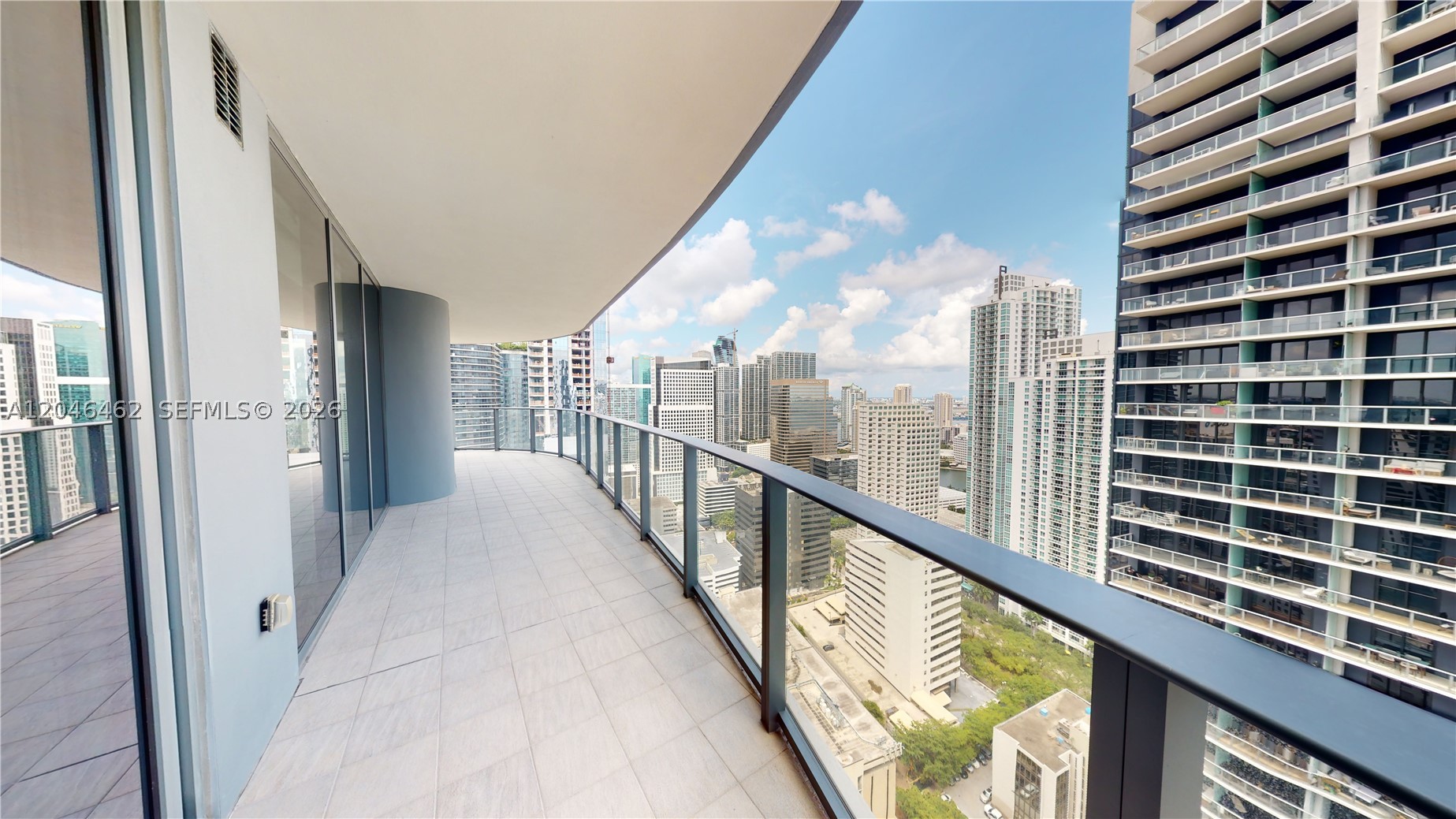 image Brickell Flatiron18