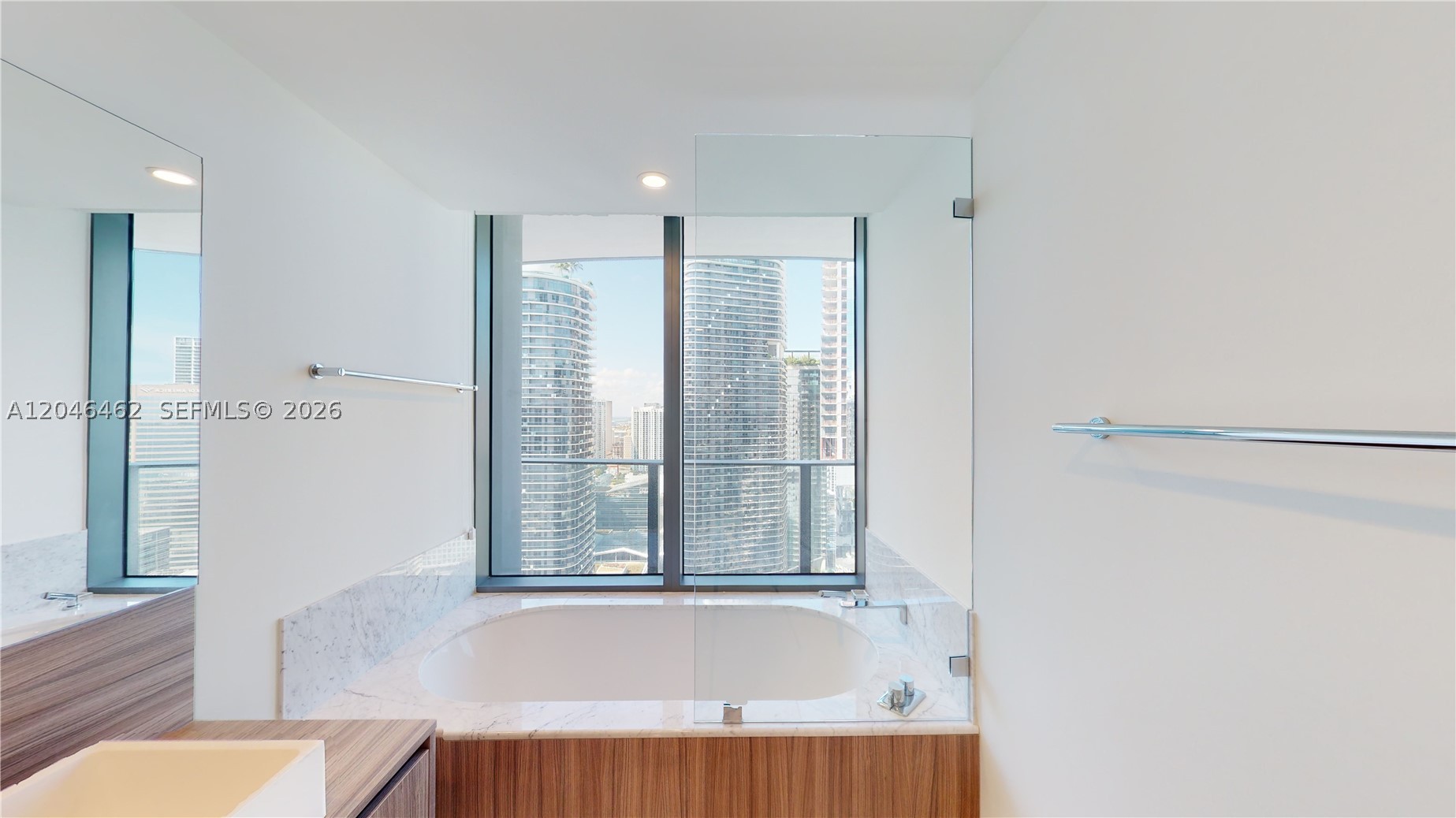 image Brickell Flatiron7