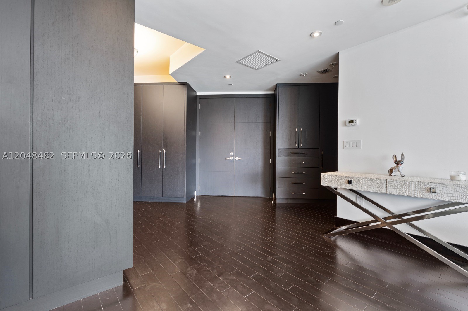 image Four Seasons Residences Miami12