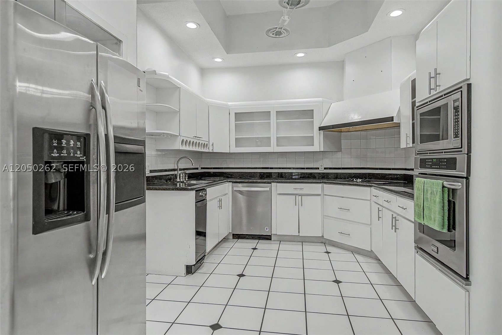 7030 SW 72nd St Miami, FL 33143