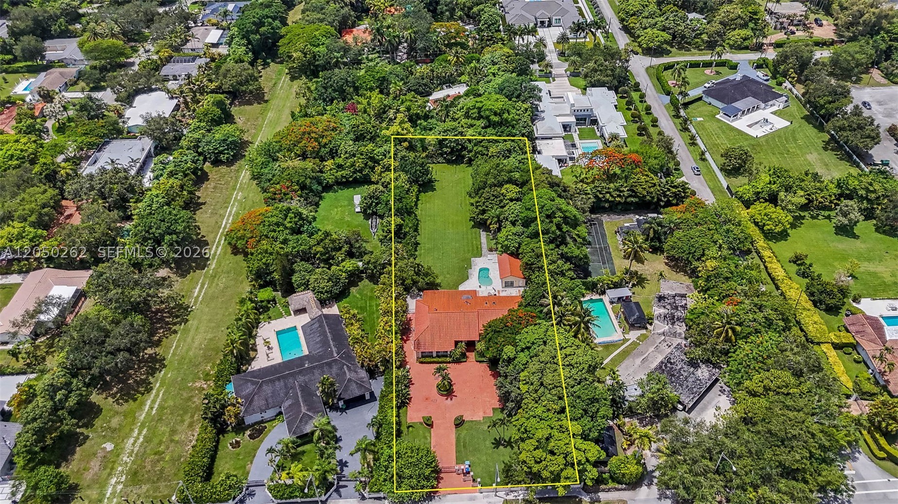 7030 SW 72nd St Miami, FL 33143