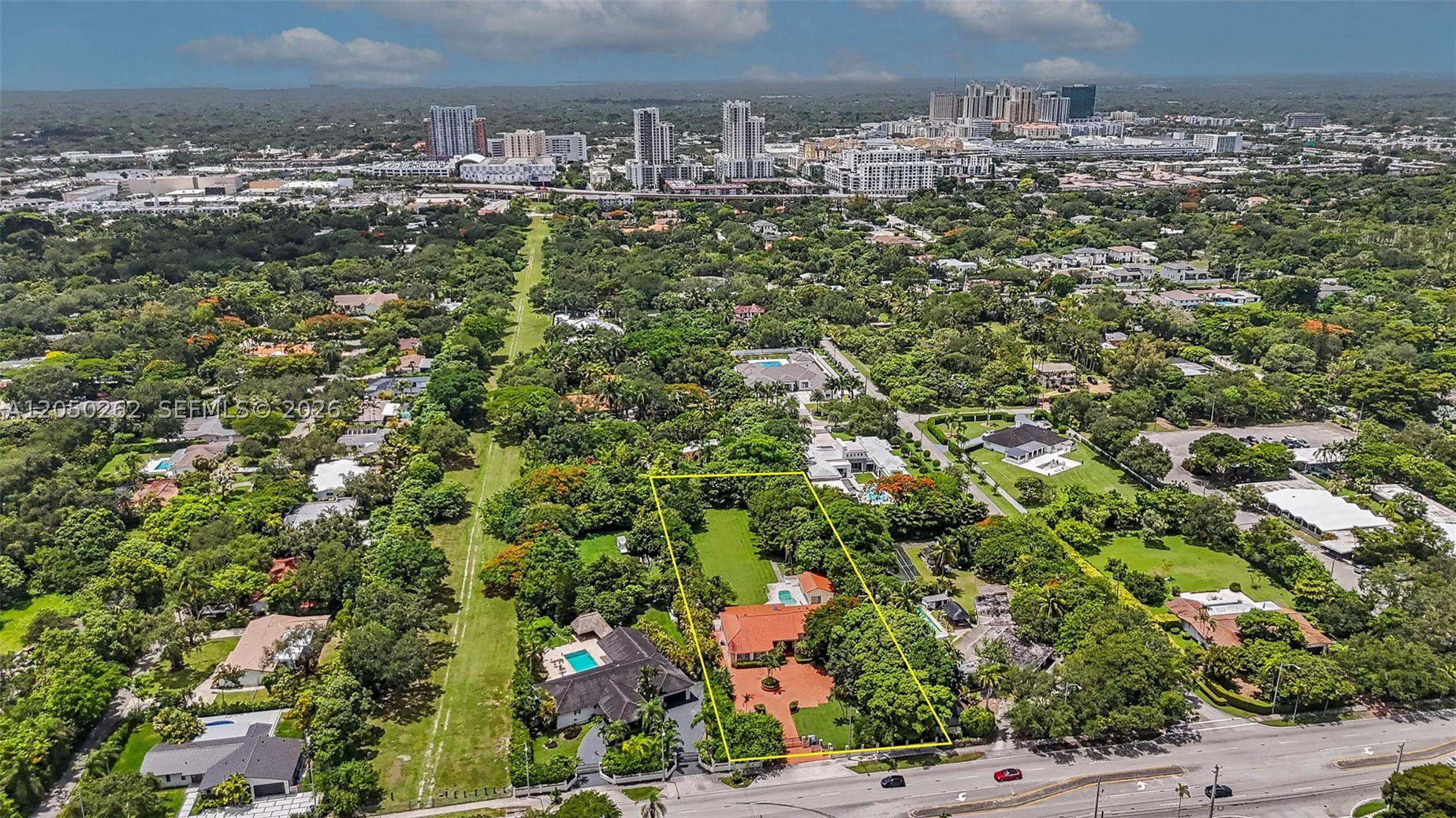7030 SW 72nd St Miami, FL 33143