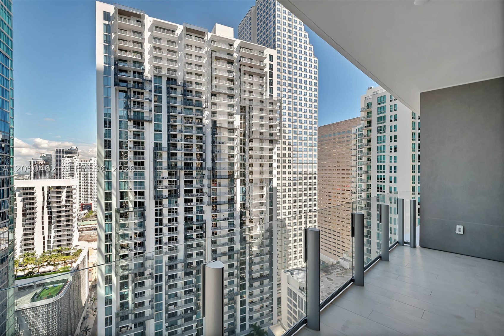 image Aston Martin Residences11