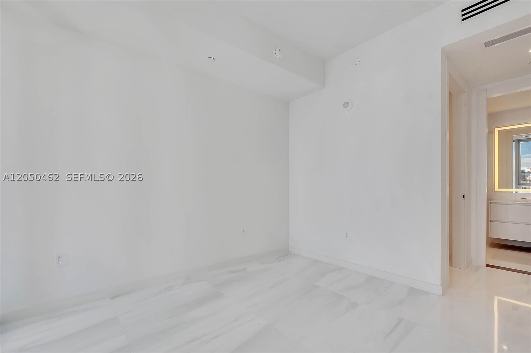 image Aston Martin Residences20