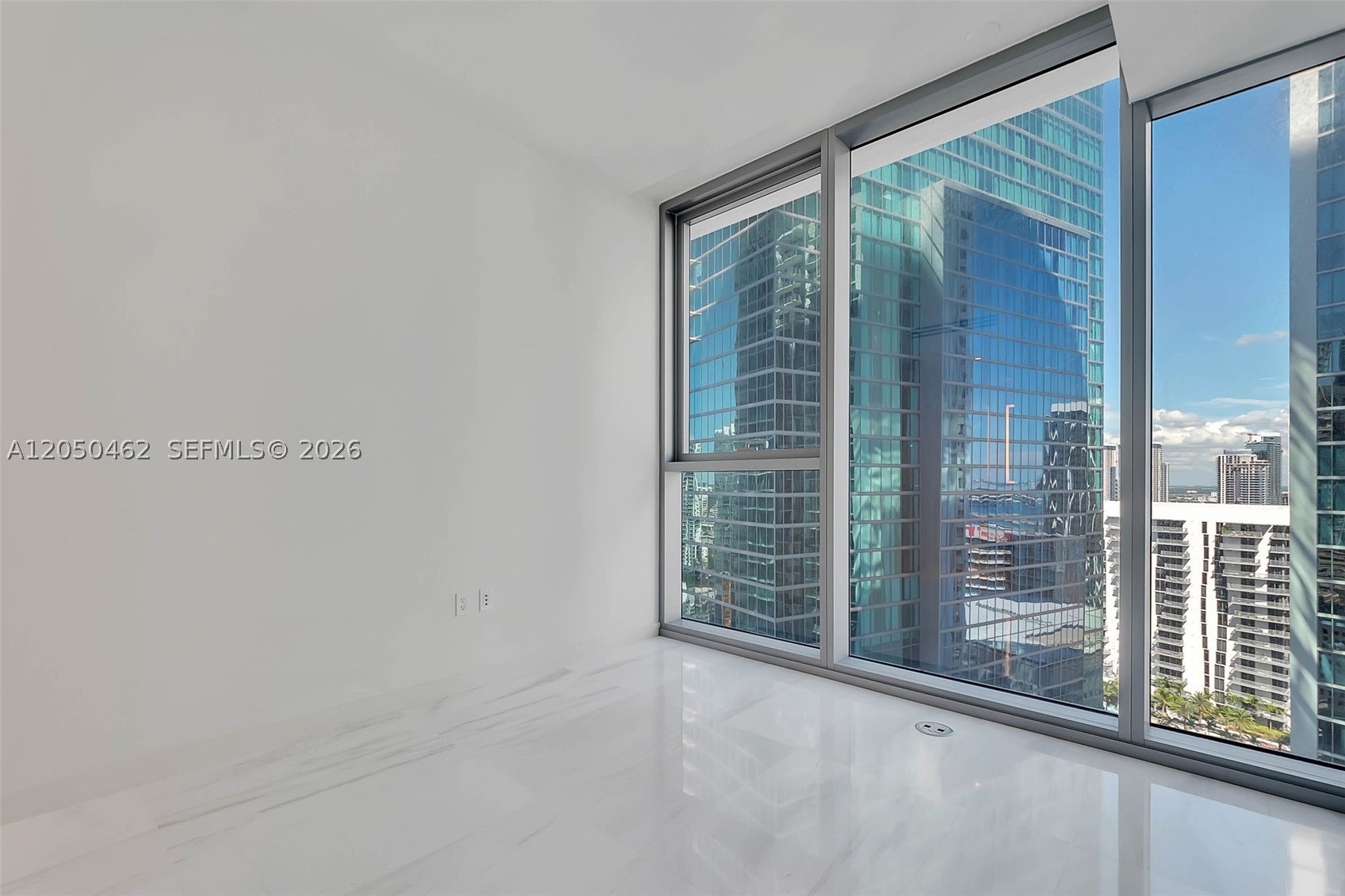 image Aston Martin Residences22