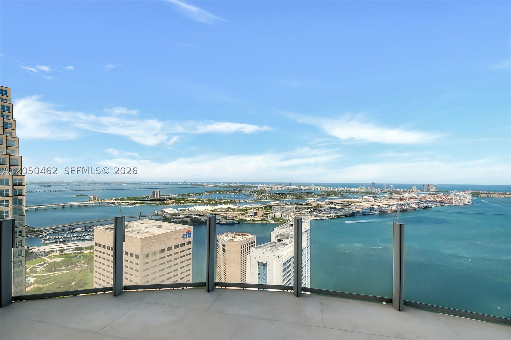 image Aston Martin Residences50