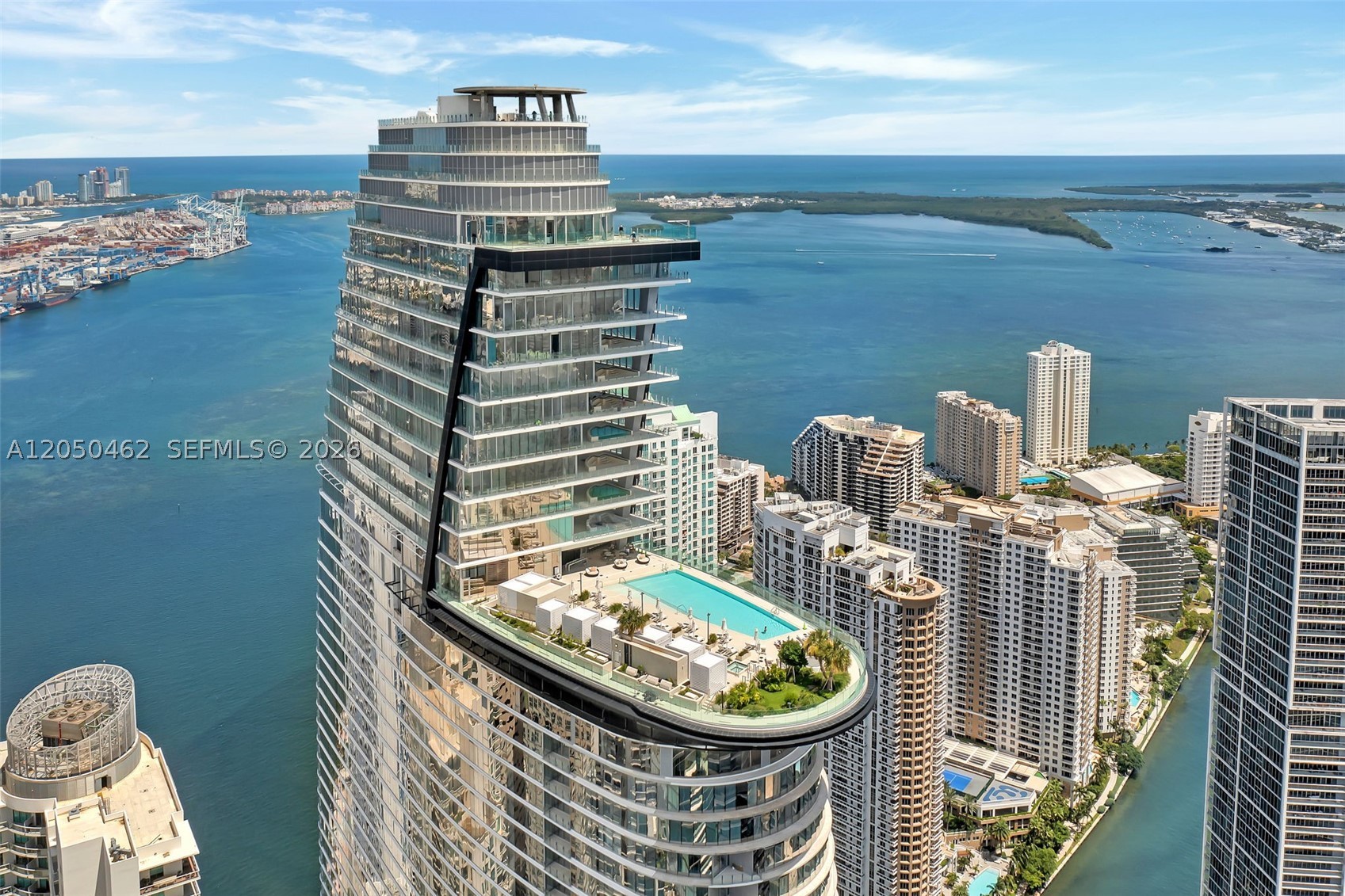 image Aston Martin Residences59