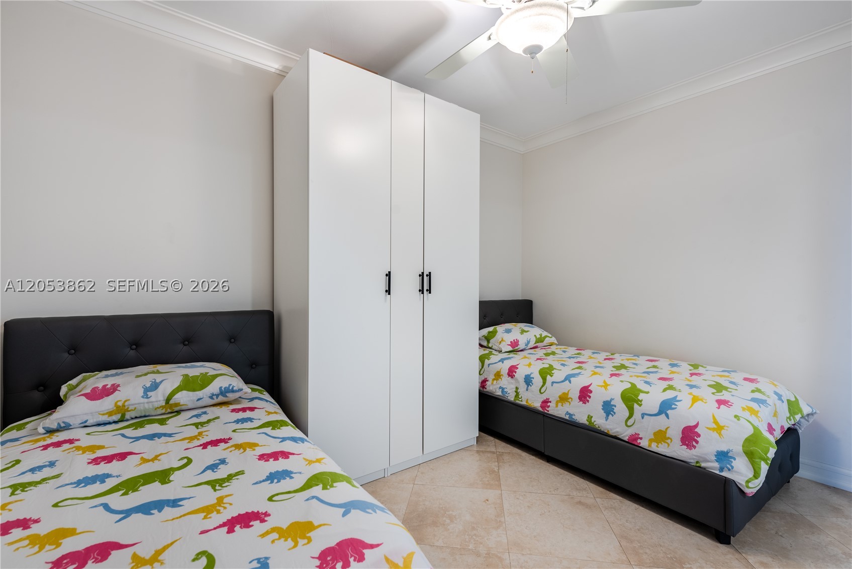 image Beach Club 214