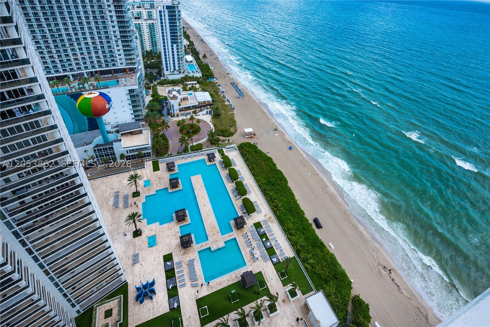 image Beach Club 238