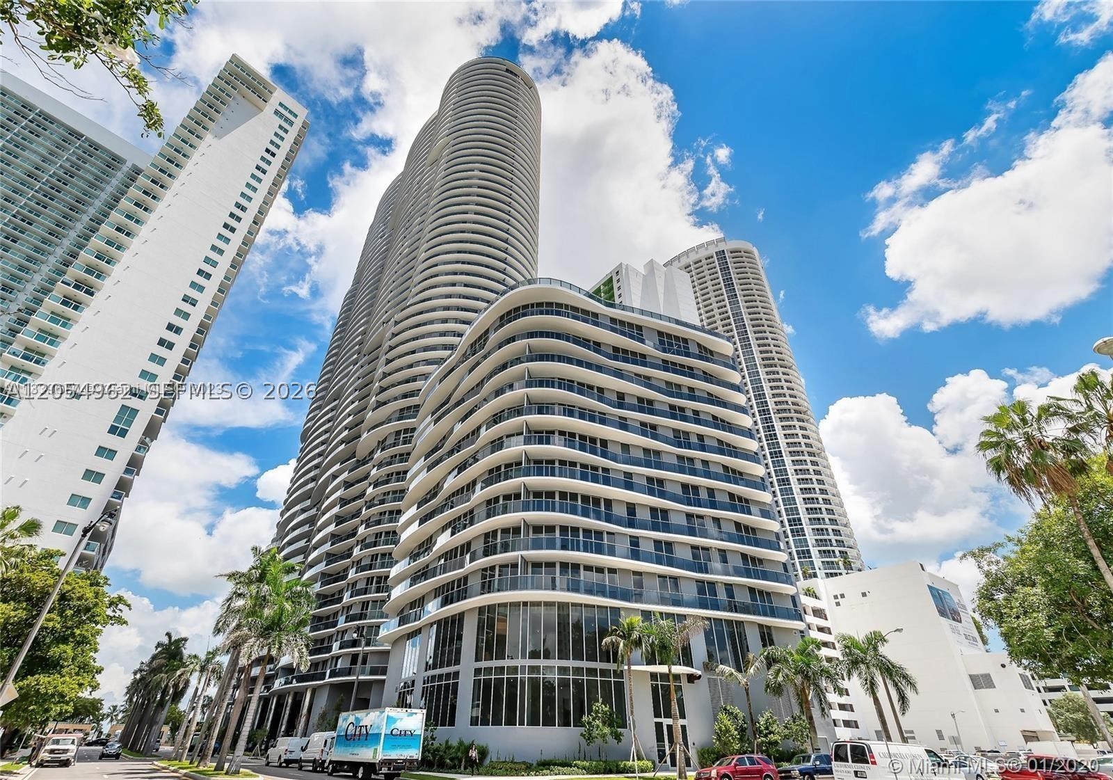 image Aria on the Bay31