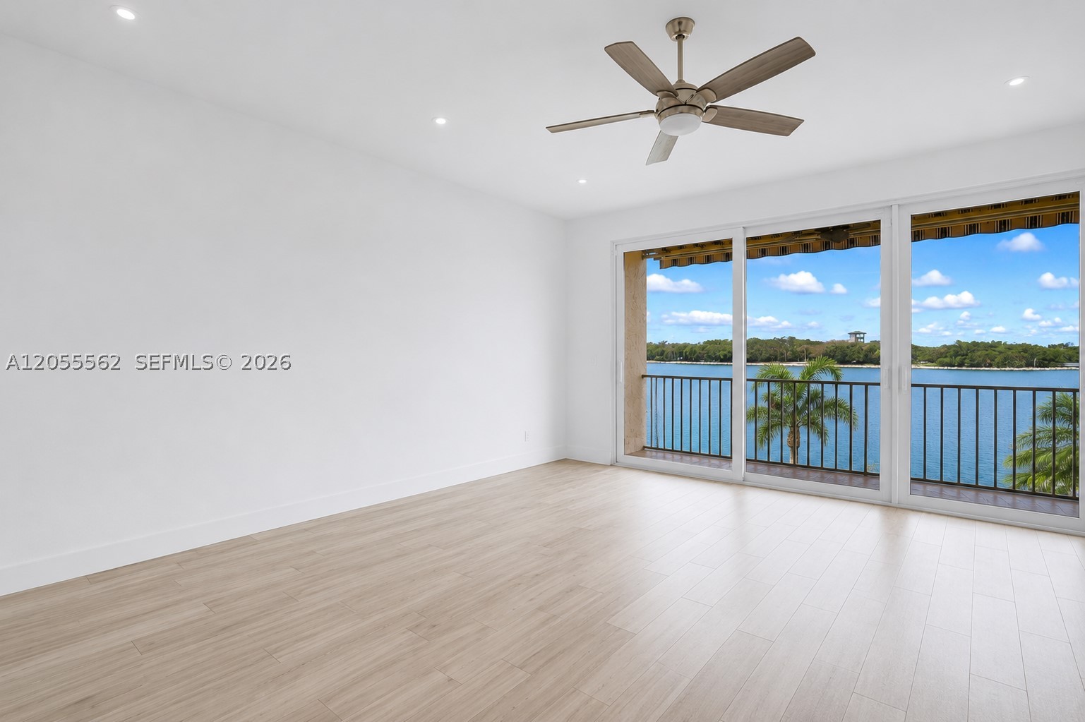 4234 N Ocean Dr Hollywood, FL 33019