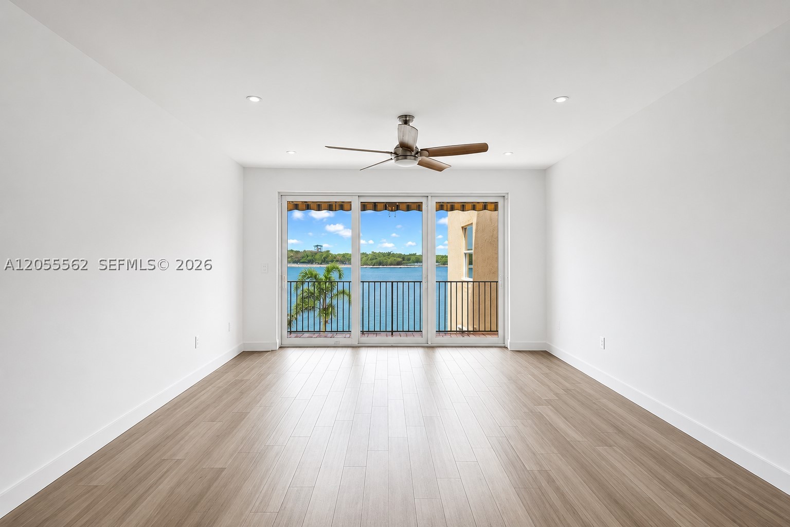 4234 N Ocean Dr Hollywood, FL 33019