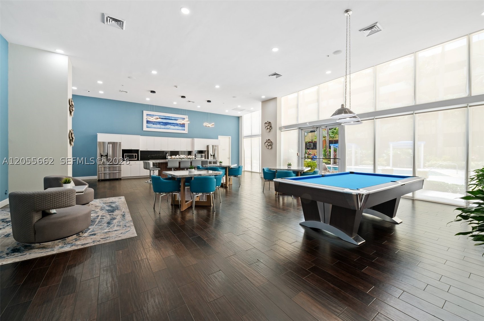 image The Venture at Aventura26