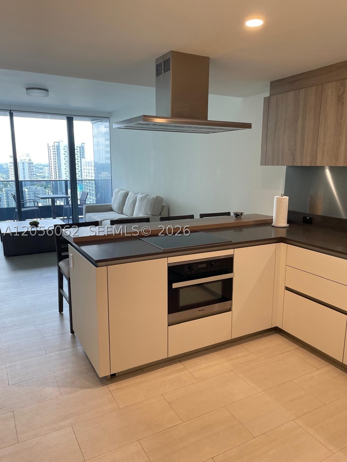 image Brickell Flatiron5