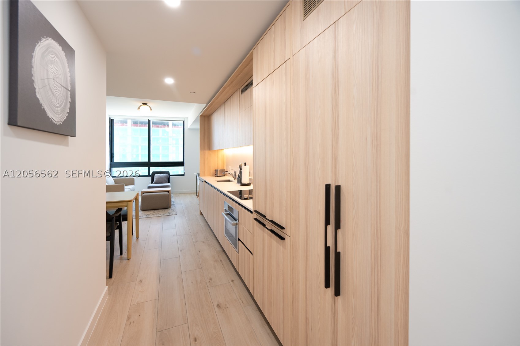 225 N Miami Ave #1505