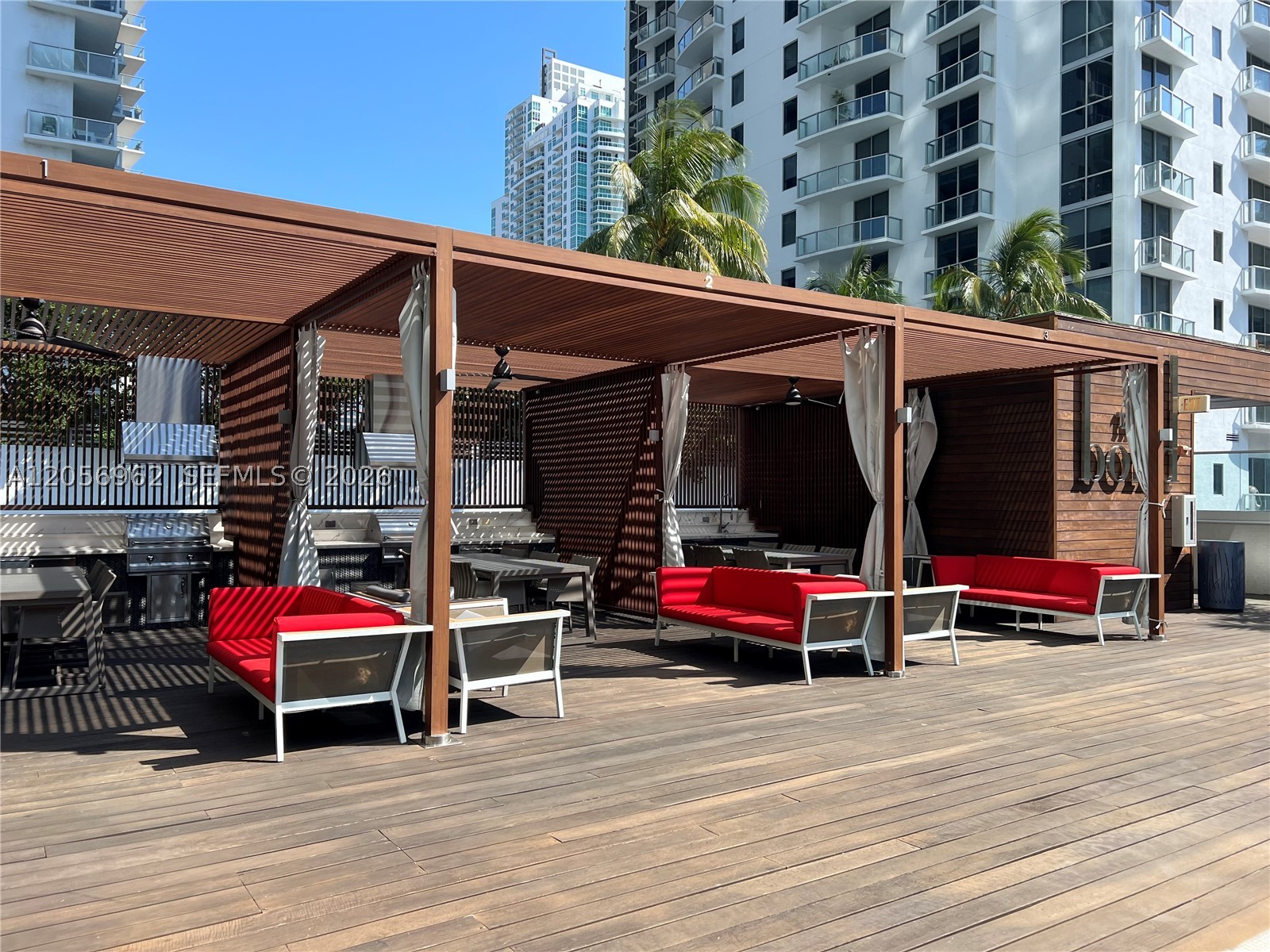 image The Bond on Brickell11