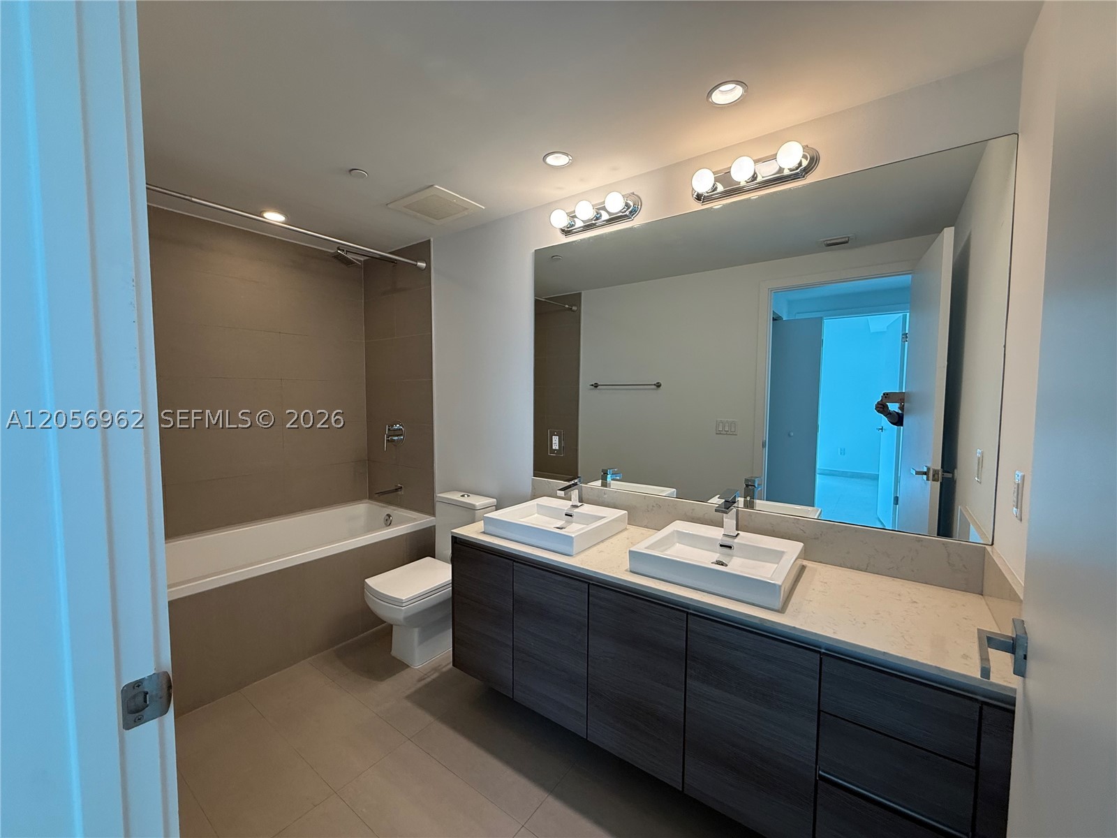 image The Bond on Brickell4