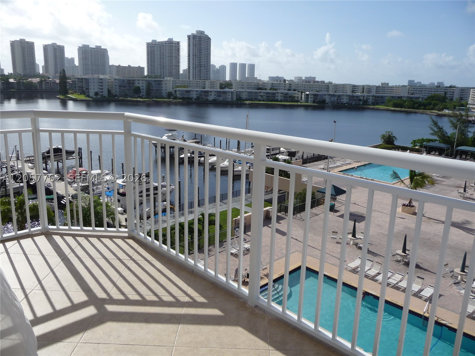 18071 Biscayne Blvd #603