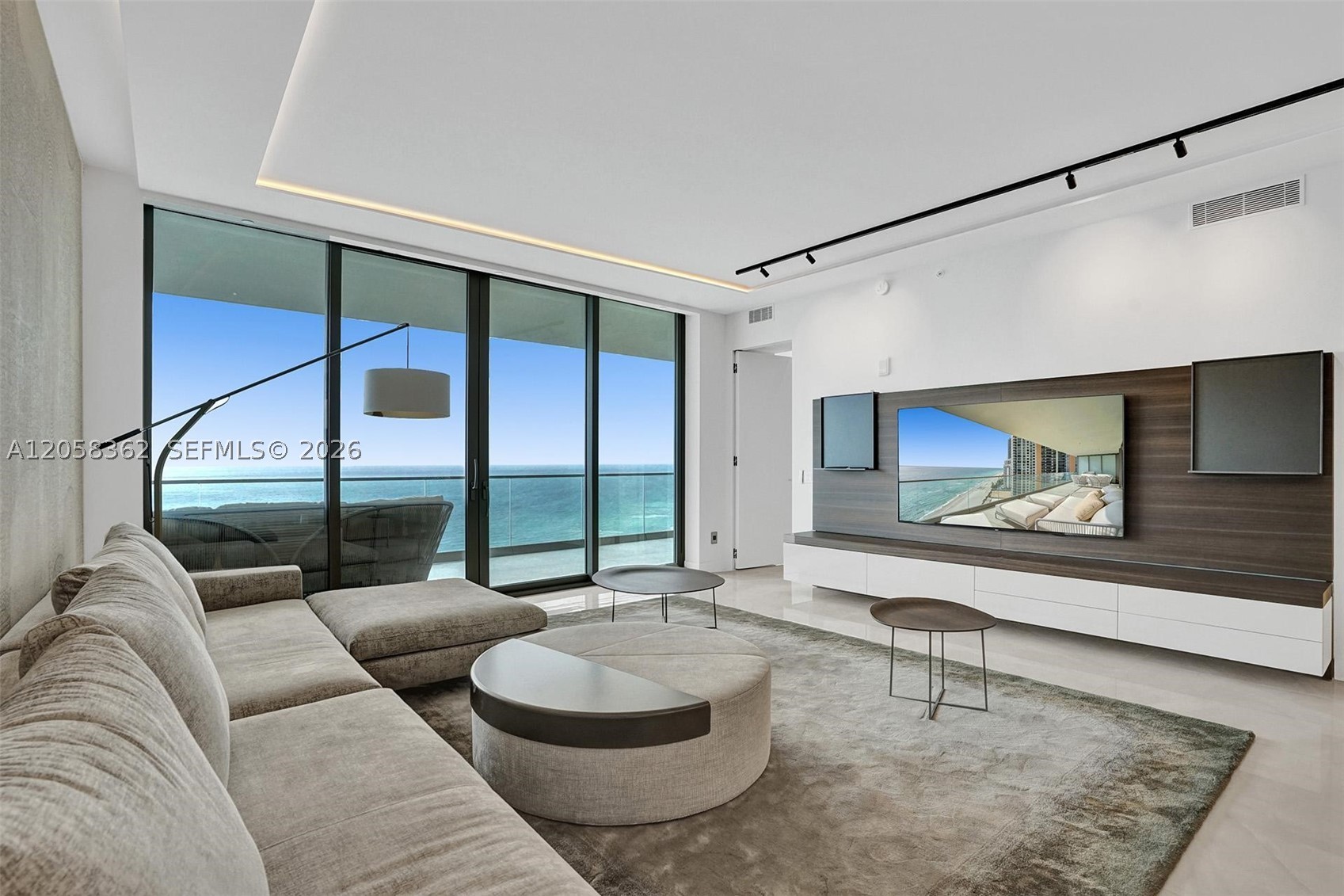 image Residences by Armani Casa5
