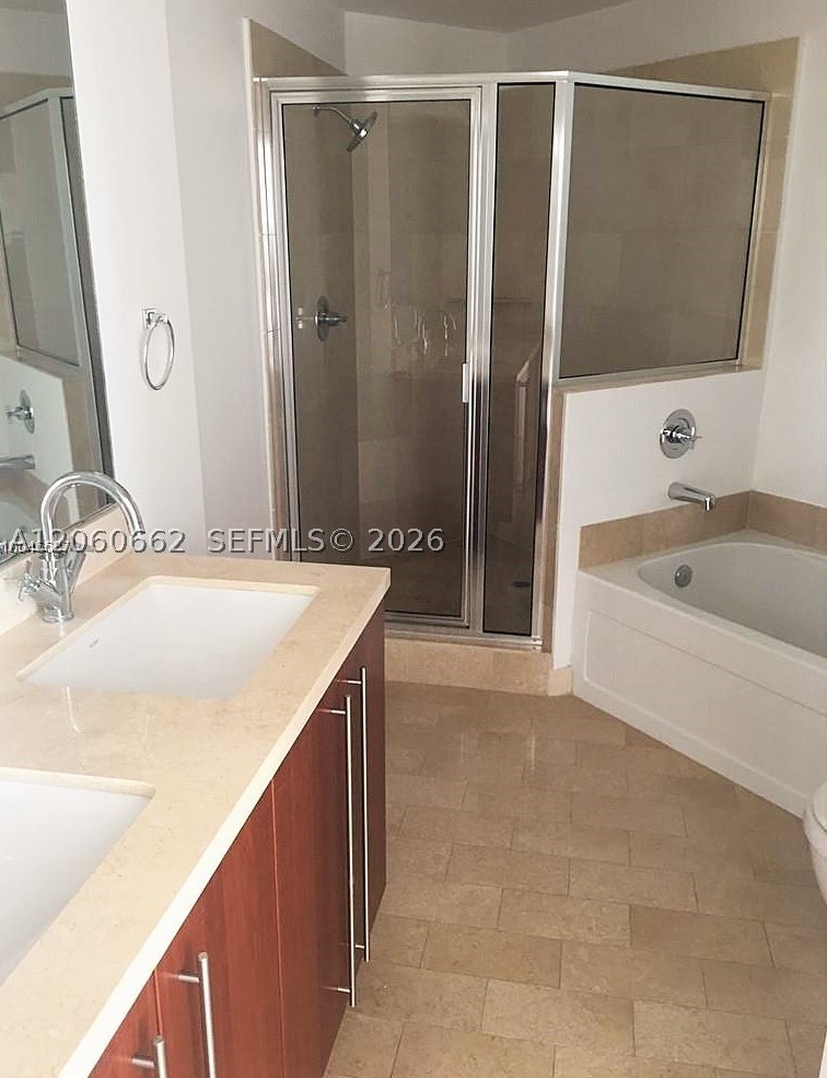 image Axis on Brickell South3