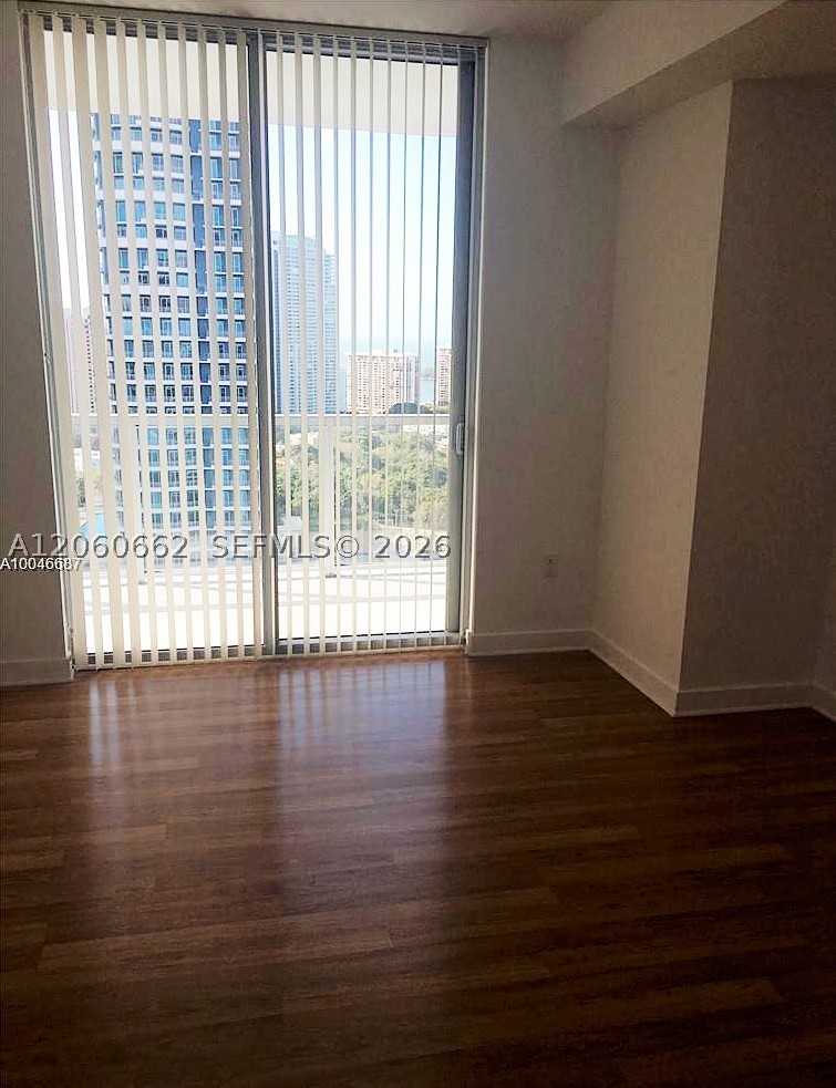 image Axis on Brickell South6