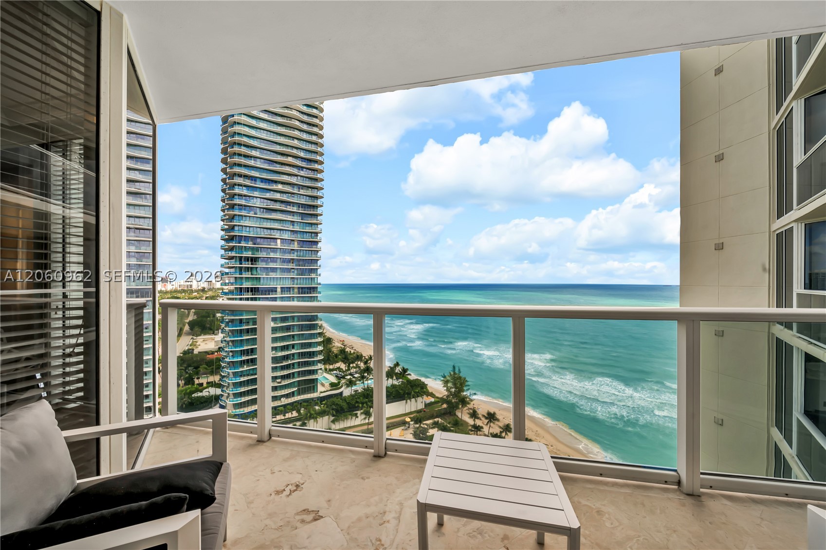 image Ocean One10
