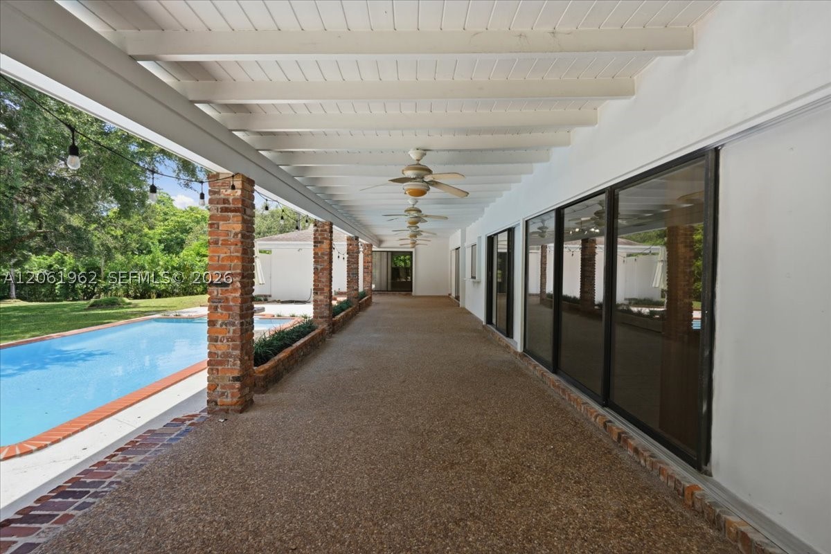 12365 SW 60th Ct Pinecrest, FL 33156