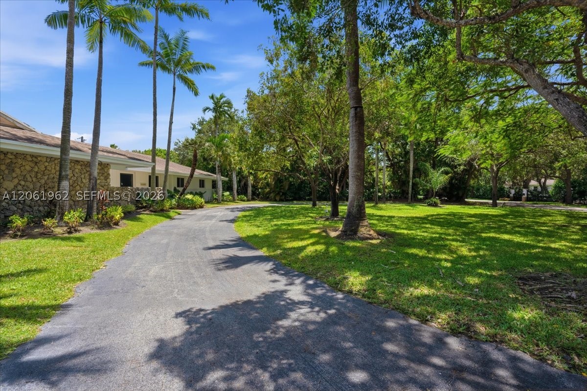 12365 SW 60th Ct Pinecrest, FL 33156