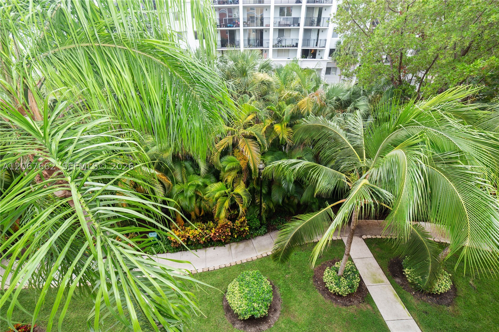 image Porto Bellagio Condo44
