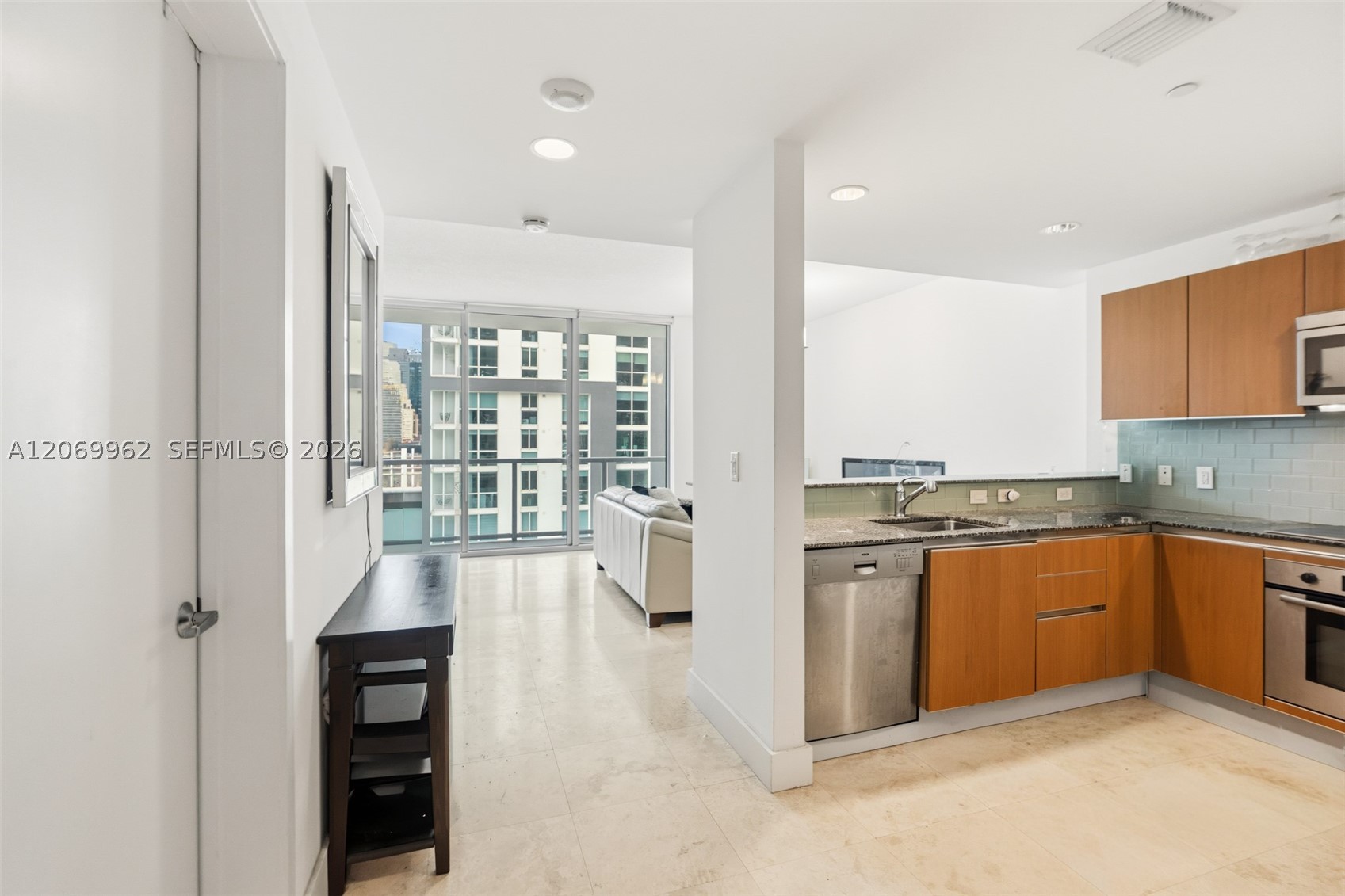 image 1060 Brickell - 10500